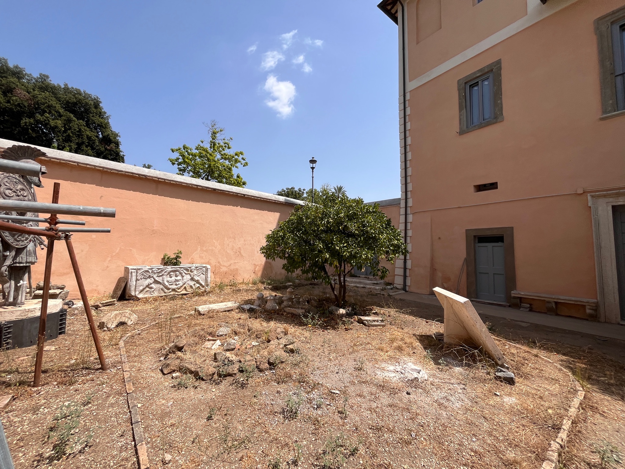 Casino del Graziano, intervento sulla copertura