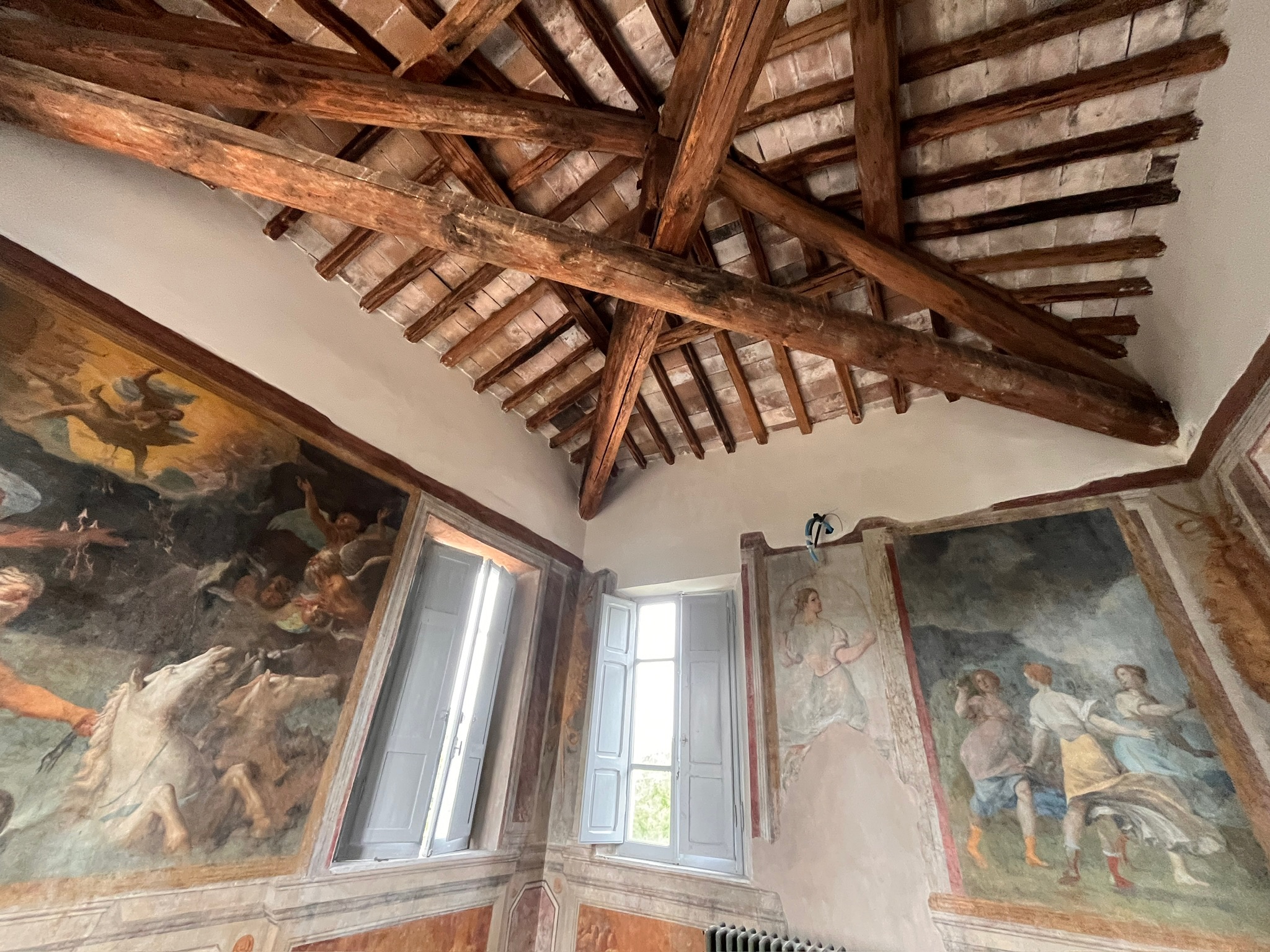 Casino del Graziano, interno affrescato