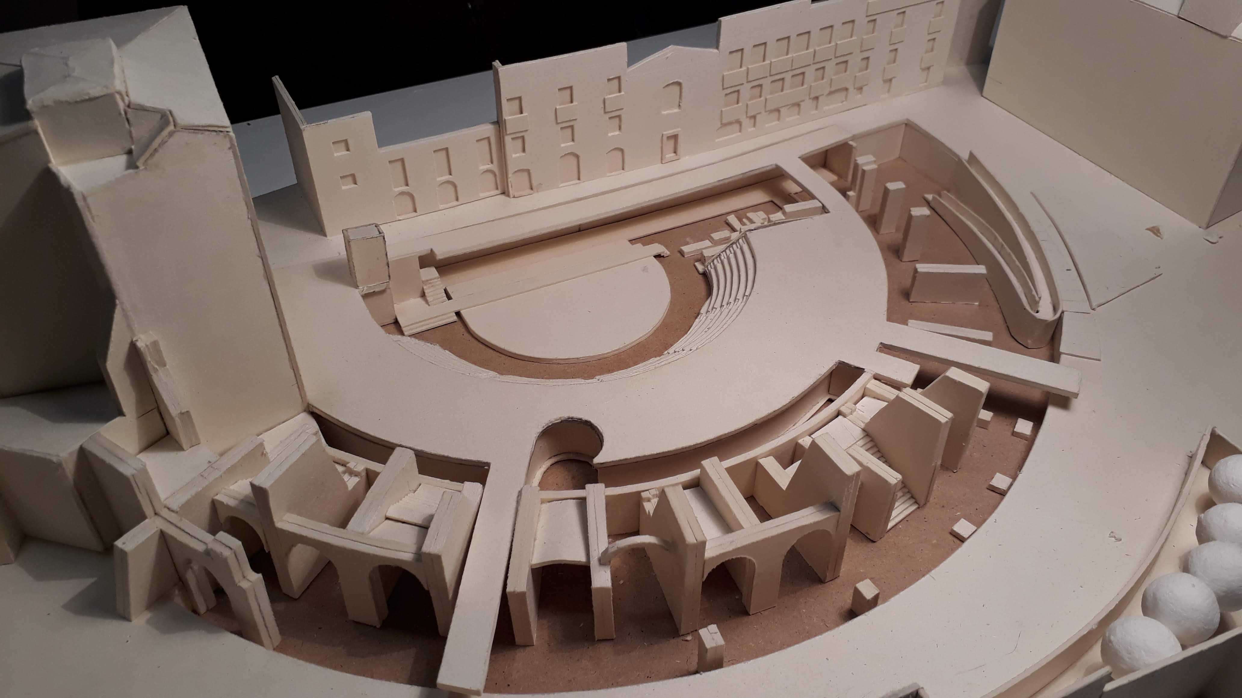 Modello del Teatro Romano di Teramo