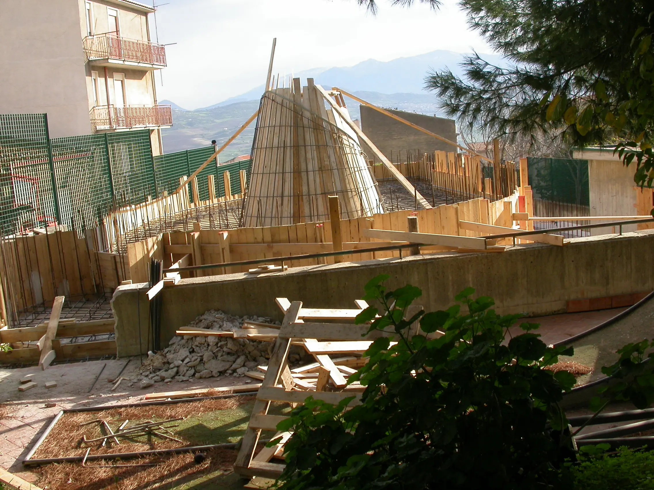 Cantiere dell'allestimento del Museo di Sciara