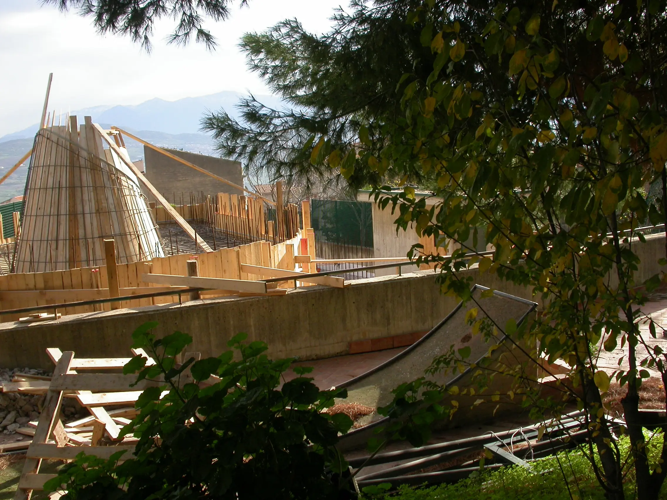 Cantiere dell'allestimento del Museo di Sciara