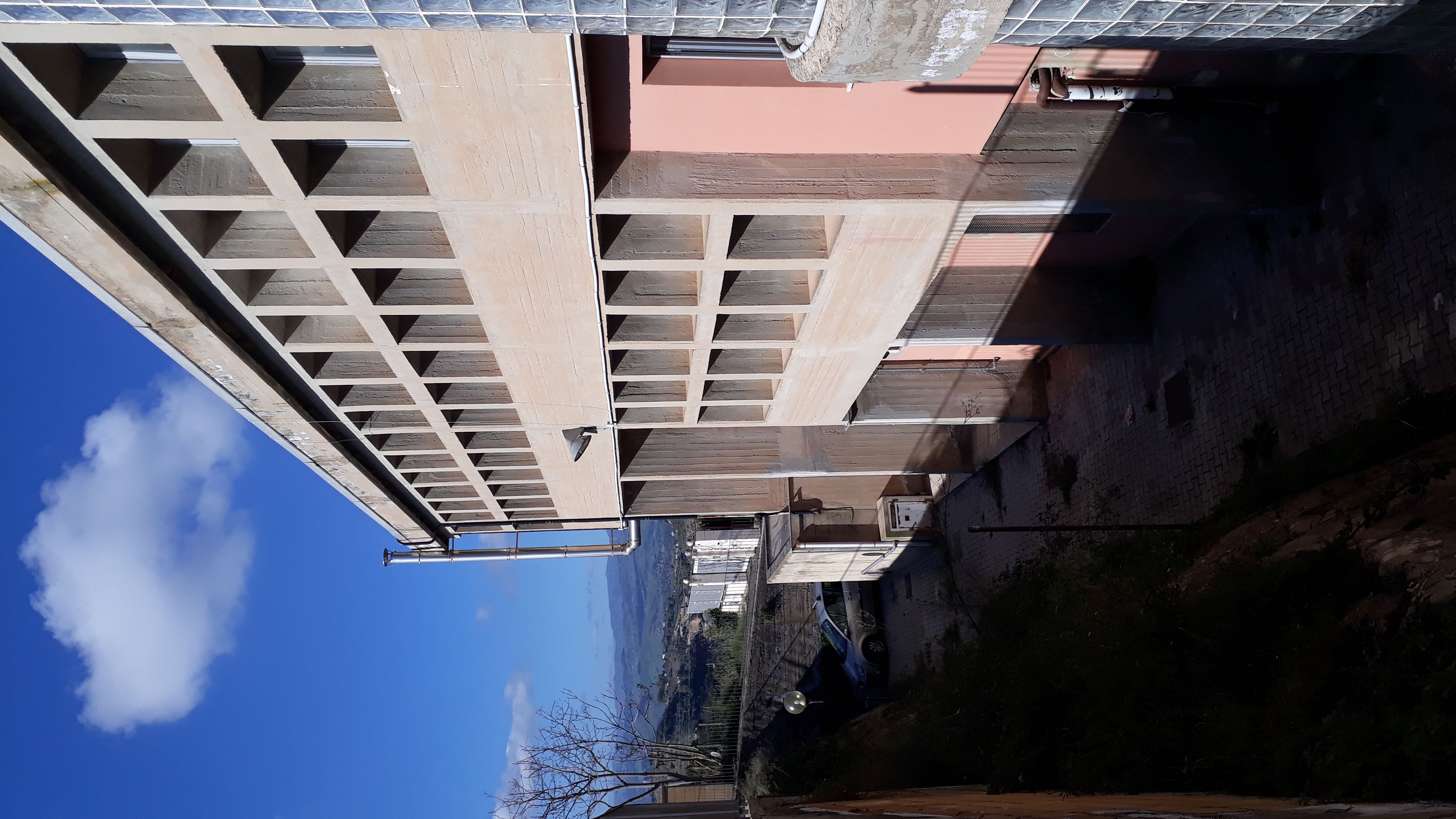 Scuola media di Assoro