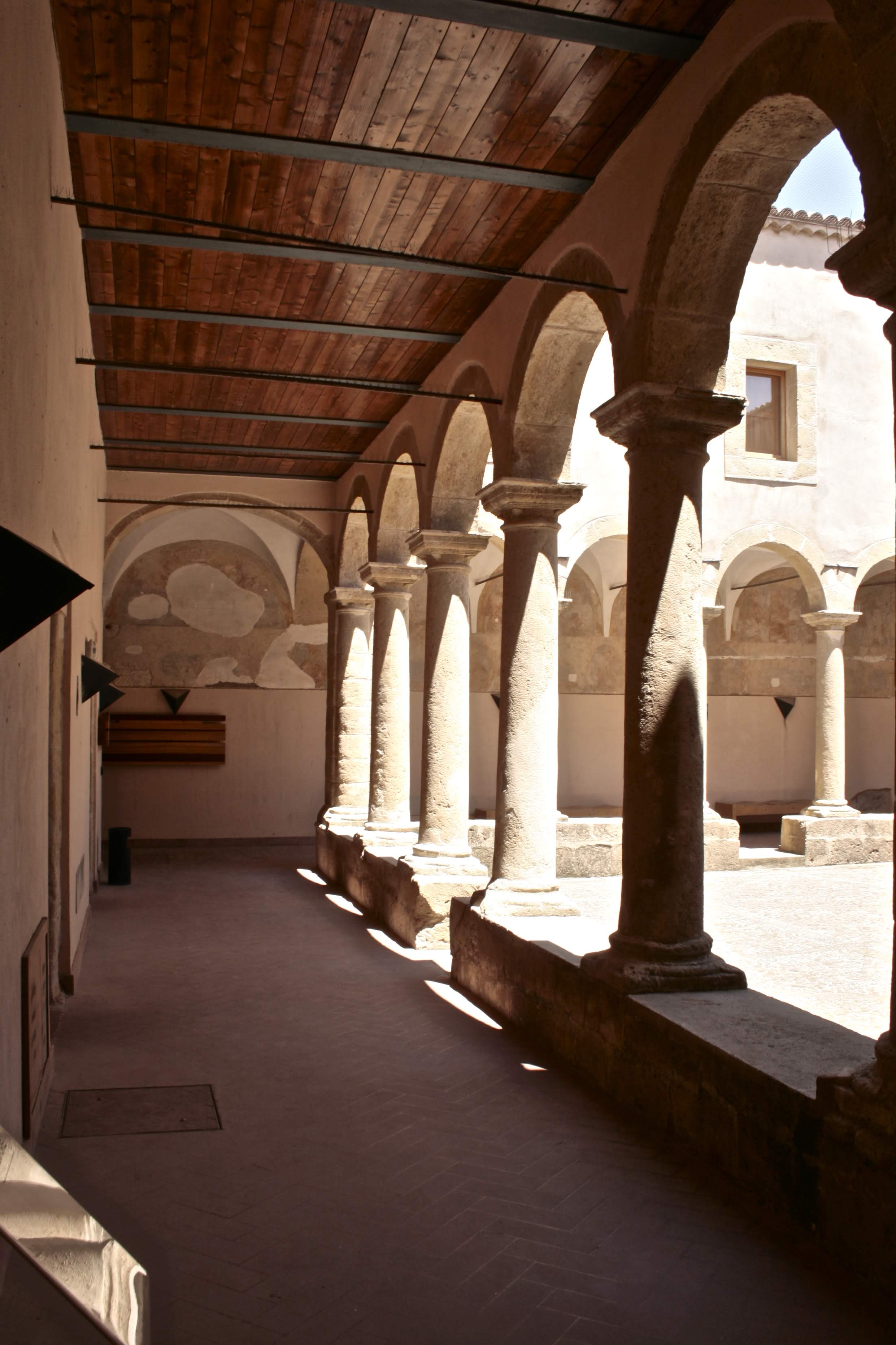 Seconda vista della corte interna