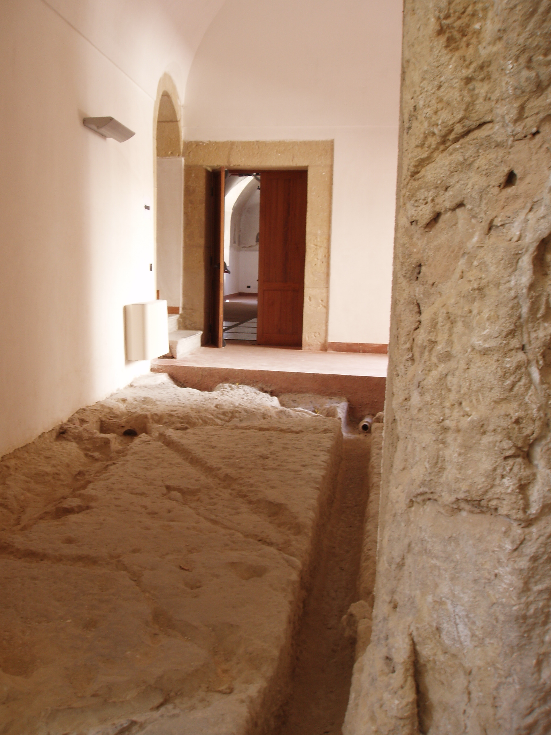 Scorcio degli spazi interni del convento